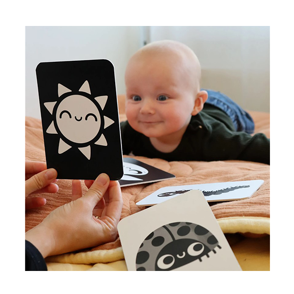 Cartas de contrastes para bebés